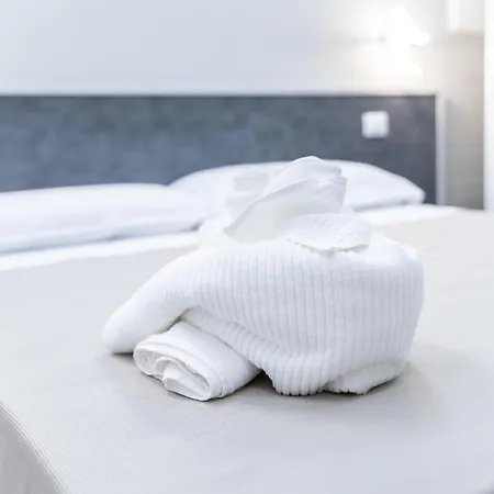 La Perla Bed & Breakfast *